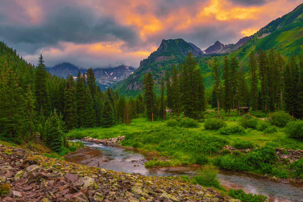 Rocky Mountain National Park Evokes Pure Magic
