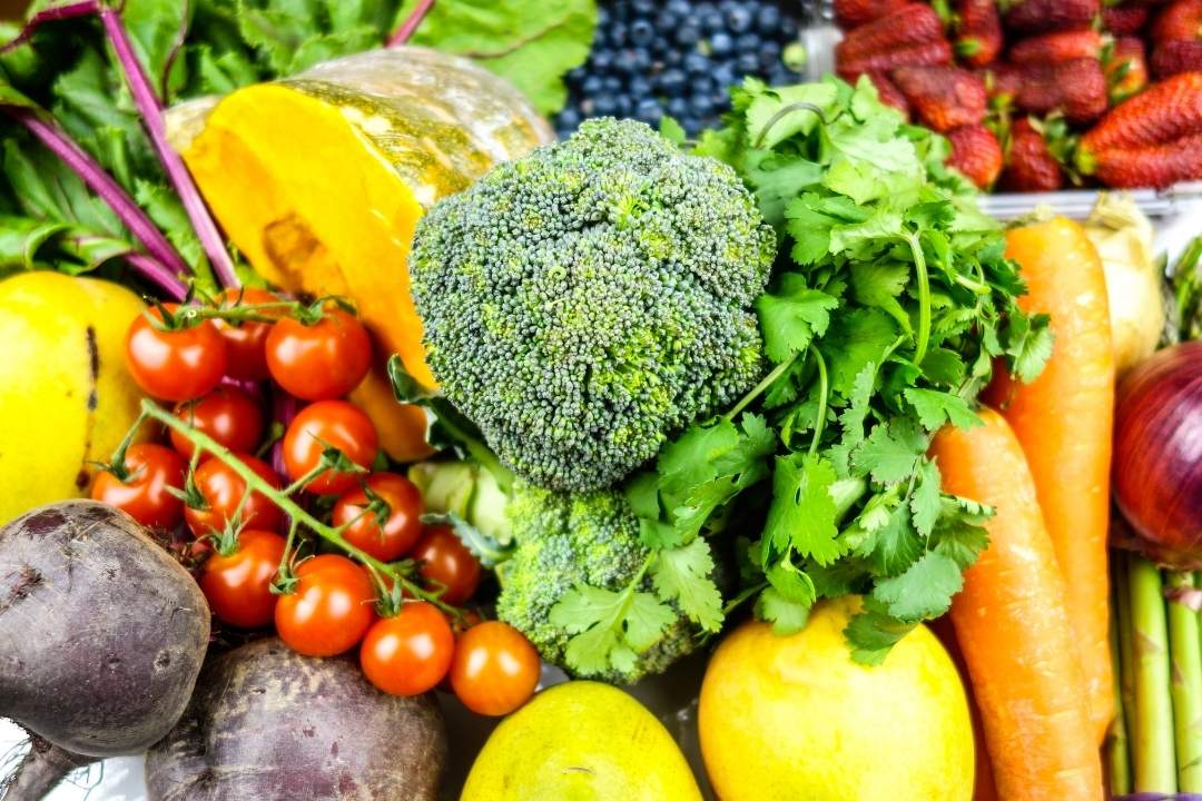 Foods that Improve Thyroid Health