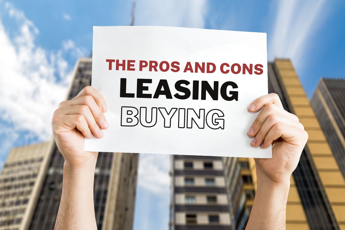 The Pros and Cons of Leasing vs. Buying a House